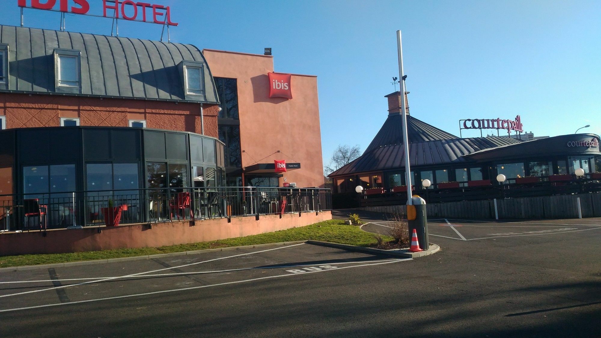 Ibis Chalon Sur Saone Nord Hotel Eksteriør billede